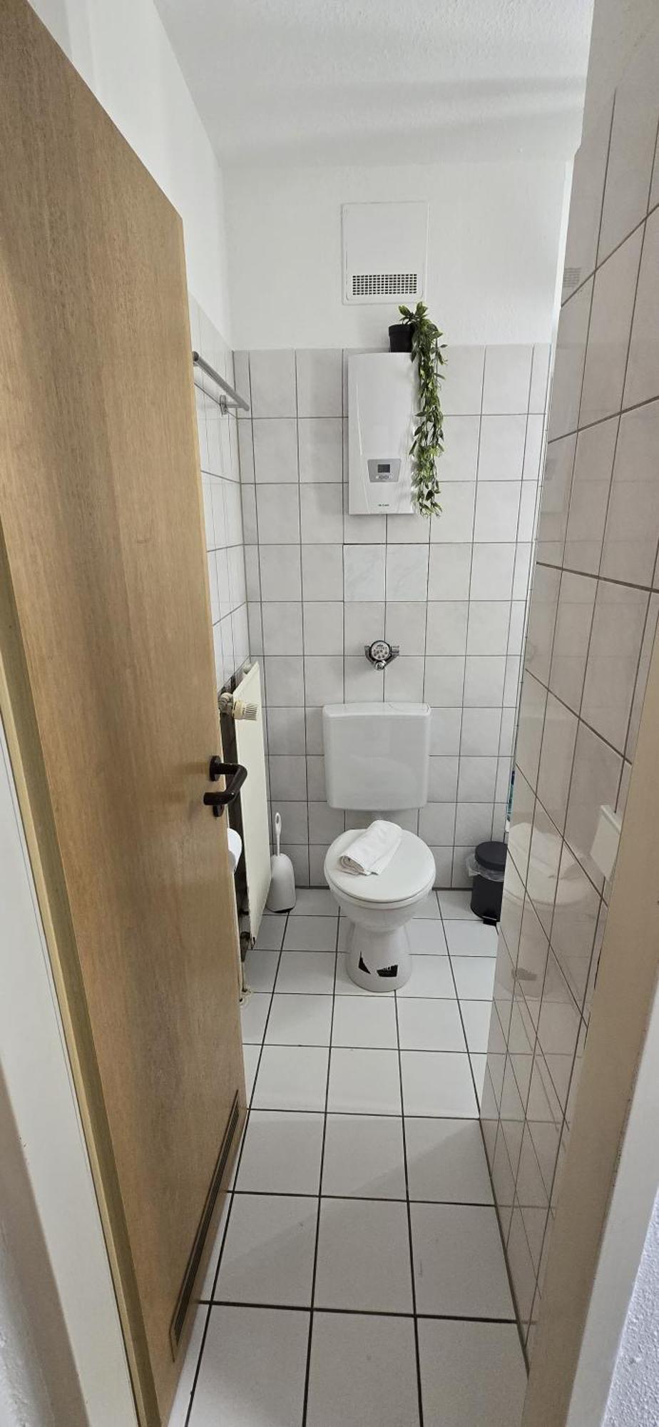 Messe, Monteure, Budget - Einfache Komfortable 2 Personen Wohnung Duisburg Eksteriør bilde