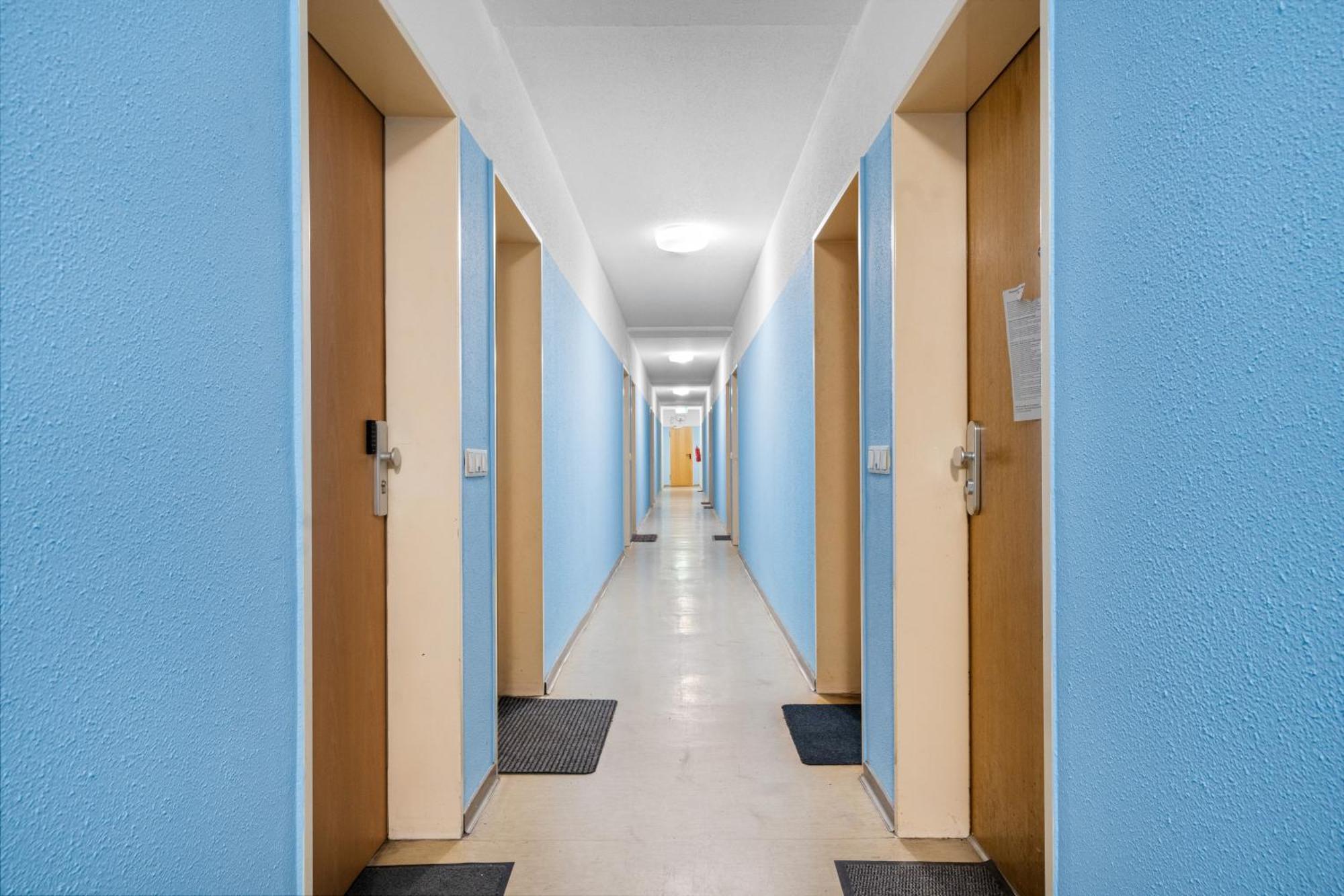 Messe, Monteure, Budget - Einfache Komfortable 2 Personen Wohnung Duisburg Eksteriør bilde