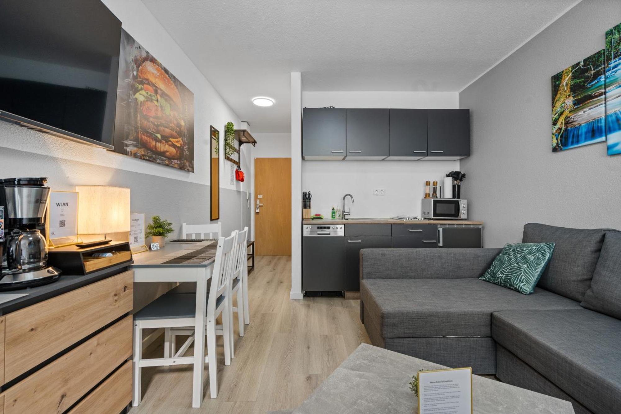 Messe, Monteure, Budget - Einfache Komfortable 2 Personen Wohnung Duisburg Eksteriør bilde